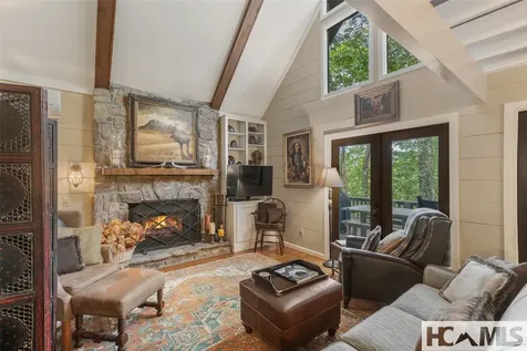 180 Wyanoak Road Highlands NC 28741