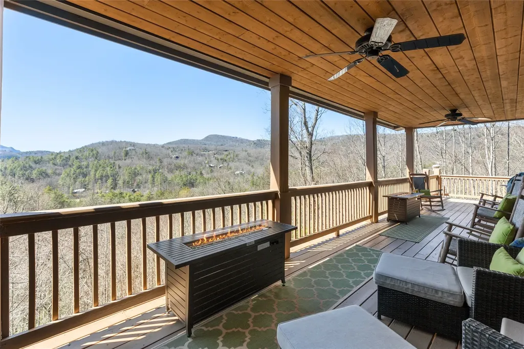569 Pine Forest Road Sapphire NC 28774
