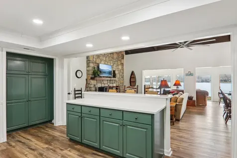 987 Cold Mountain Road Lake Toxaway NC 28747