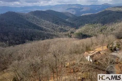 149 Windy Hill Circle Tuckasegee NC 28783