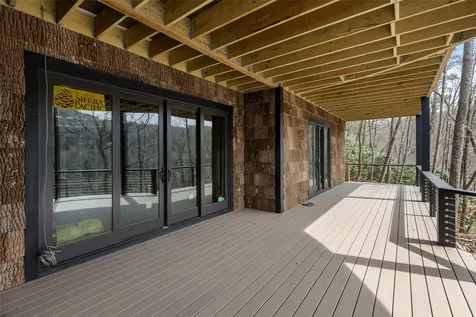 1406 Falls Drive West Highlands NC 28741