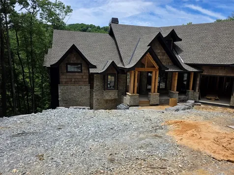 1406 Falls Drive West Highlands NC 28741