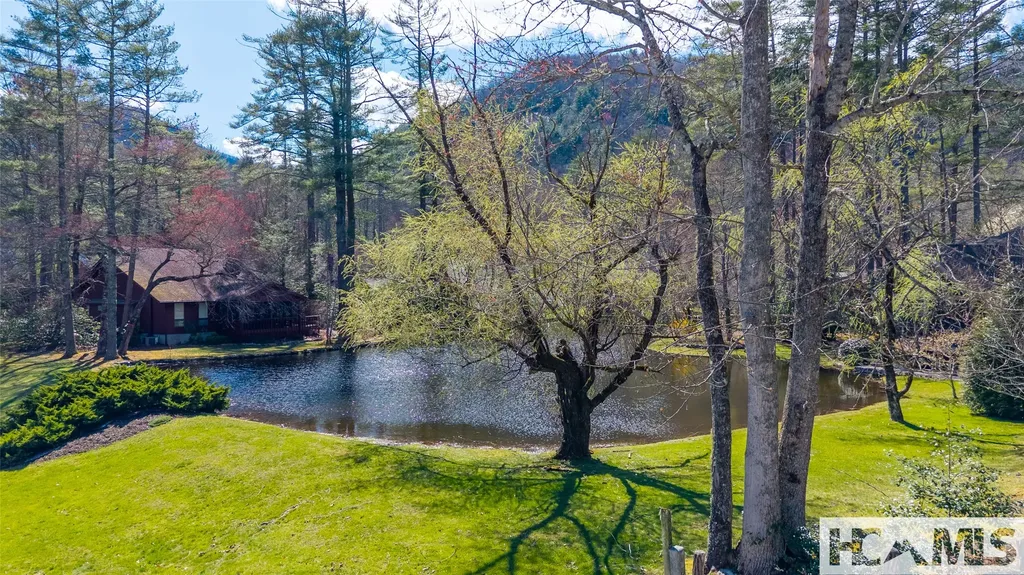 110 Carnoustie Drive Sapphire NC 28774