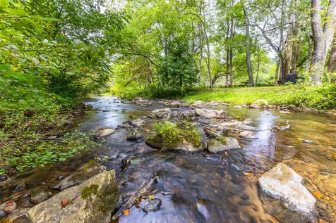 276 Welm Way Franklin NC 28734