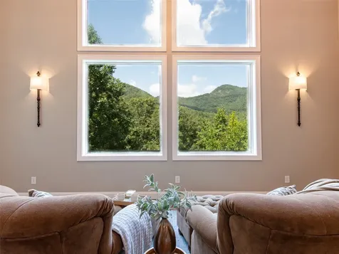 276 Welm Way Franklin NC 28734