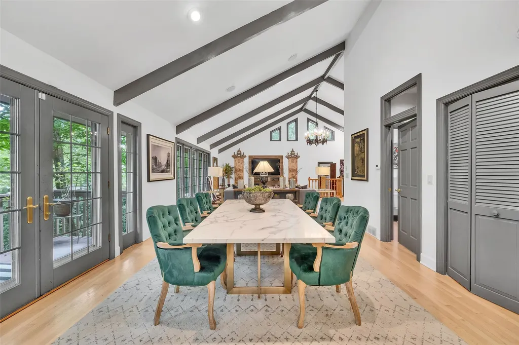 562 W Club Lake Toxaway NC 28747