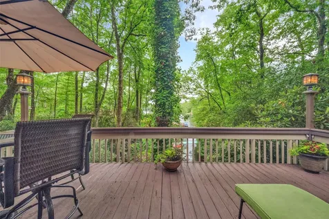 562 W Club Lake Toxaway NC 28747