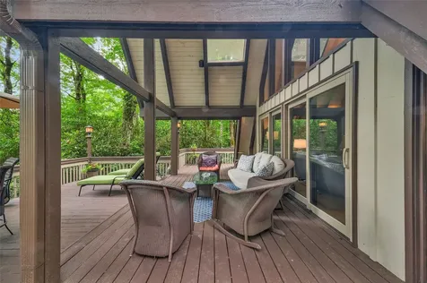 562 W Club Lake Toxaway NC 28747