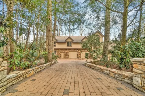 562 W Club Lake Toxaway NC 28747