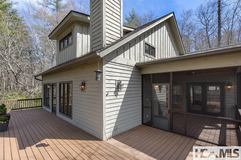 155 Springs Way Sapphire NC 28774