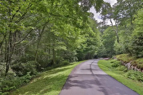 364 Cross Creek Trail Cullowhee NC 28723