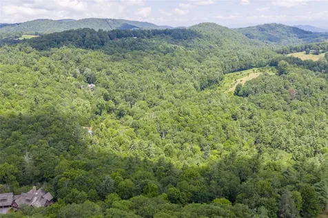 364 Cross Creek Trail Cullowhee NC 28723