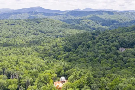 364 Cross Creek Trail Cullowhee NC 28723