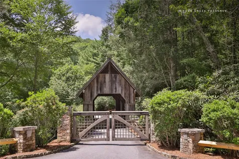 364 Cross Creek Trail Cullowhee NC 28723