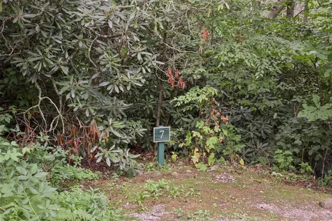 364 Cross Creek Trail Cullowhee NC 28723