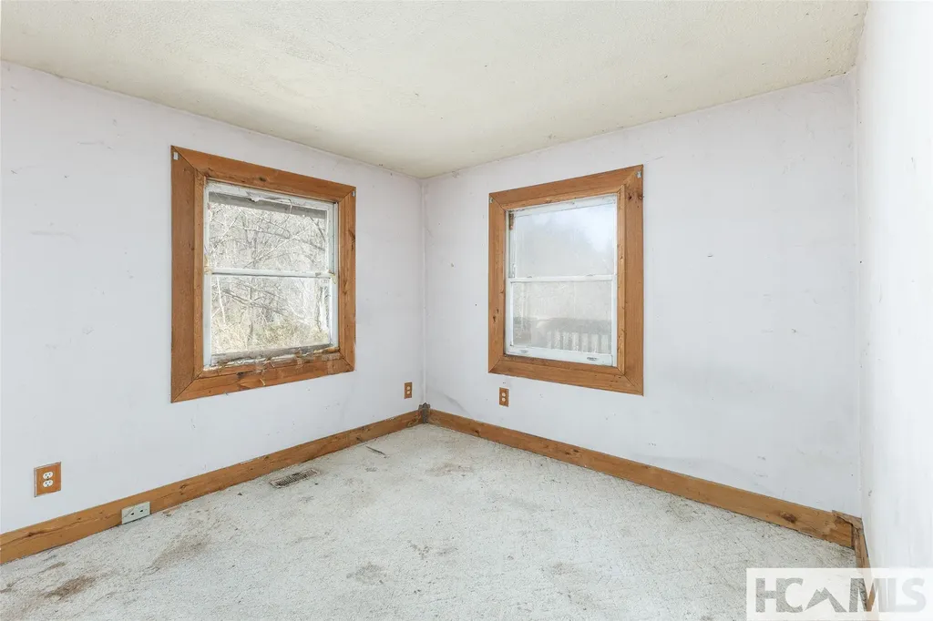 577 Paul Mccoy Road Lake Toxaway NC 28747