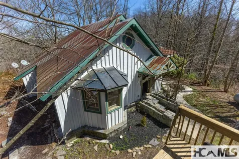 577 Paul Mccoy Road Lake Toxaway NC 28747