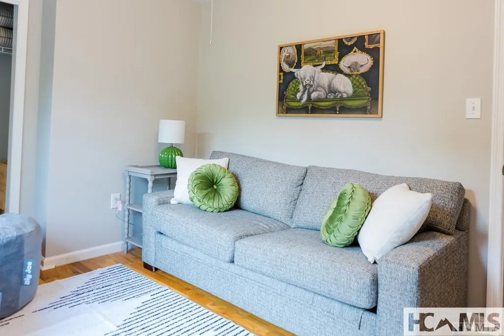 110 Kestrel Court Sapphire NC 28774