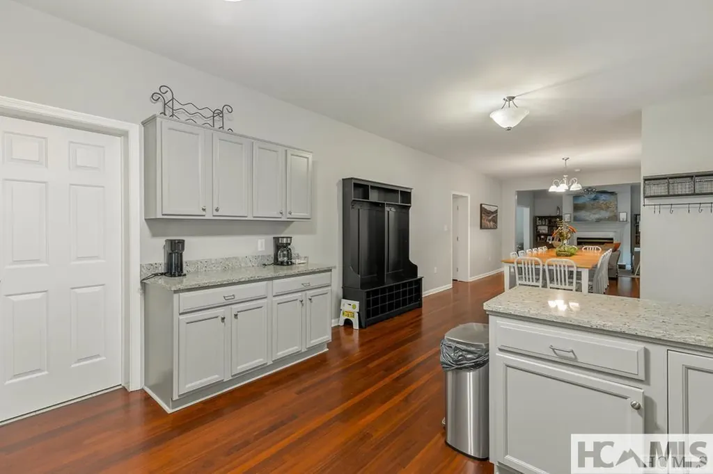 110 Kestrel Court Sapphire NC 28774