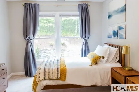 110 Kestrel Court Sapphire NC 28774