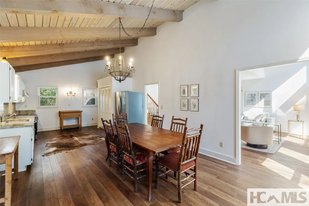 1884 Dillard Road Highlands NC 28741