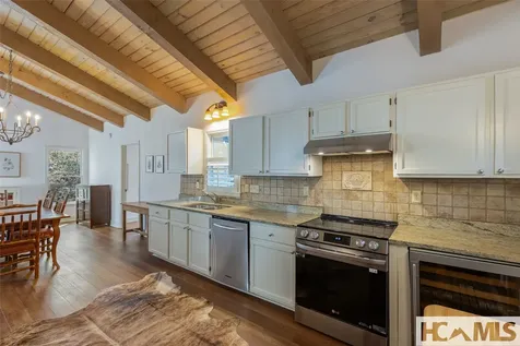 1884 Dillard Road Highlands NC 28741