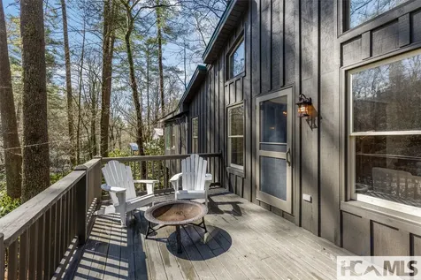 1884 Dillard Road Highlands NC 28741