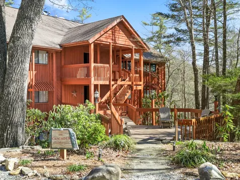 221 Toxaway Falls Drive Lake Toxaway NC 28747