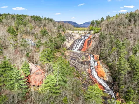221 Toxaway Falls Drive Lake Toxaway NC 28747