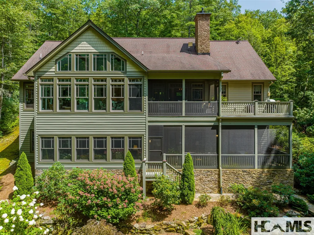 285 Streamside Drive Cashiers NC 28717