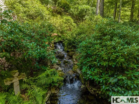 285 Streamside Drive Cashiers NC 28717