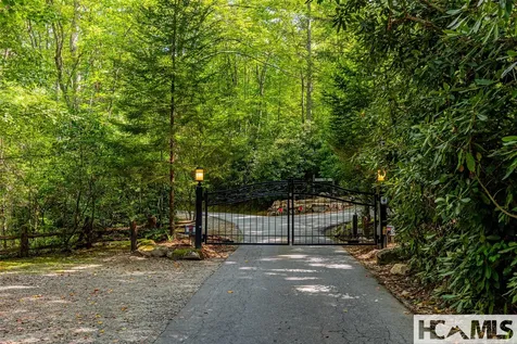 285 Streamside Drive Cashiers NC 28717