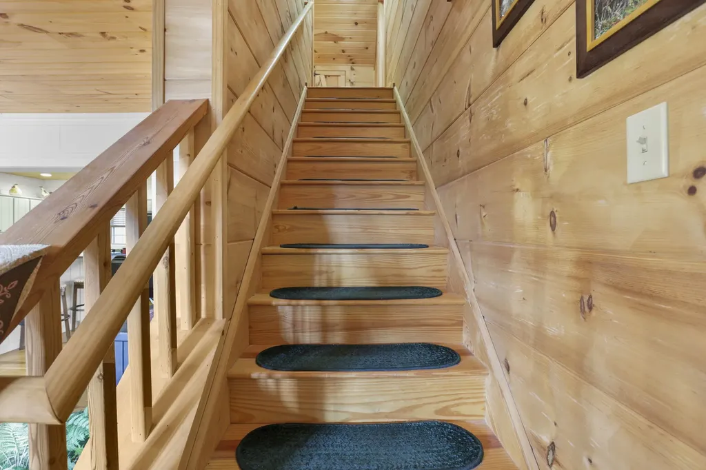 78 Longview Ridge Road Lake Toxaway NC 28747
