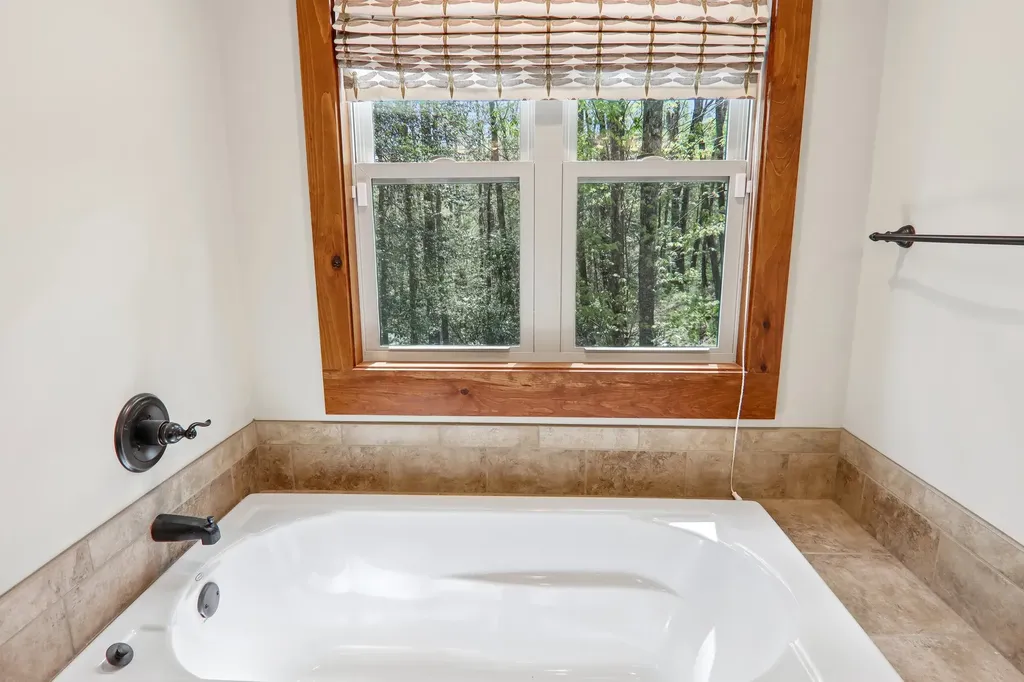 15 Spruce Court Sapphire NC 28774