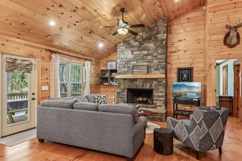 15 Spruce Court Sapphire NC 28774