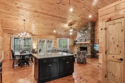 15 Spruce Court Sapphire NC 28774