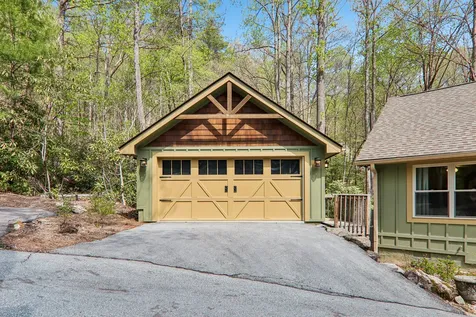 15 Spruce Court Sapphire NC 28774
