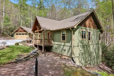 15 Spruce Court Sapphire NC 28774