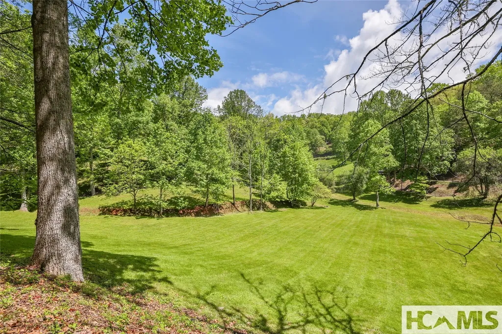 1285 Leafstone Circle Sylva NC 28779