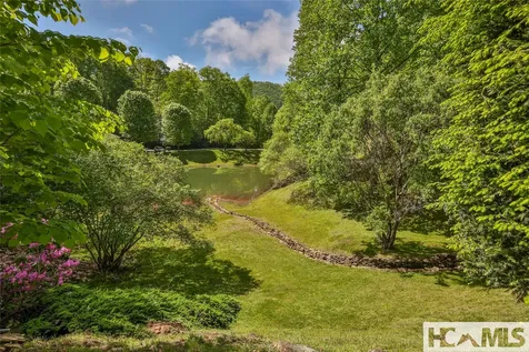 1285 Leafstone Circle Sylva NC 28779