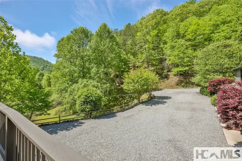 1285 Leafstone Circle Sylva NC 28779