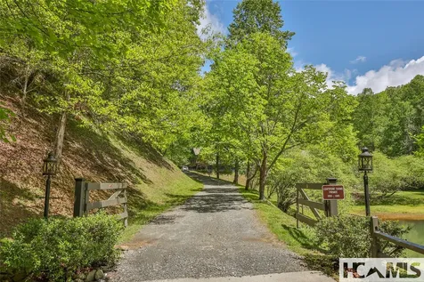 1285 Leafstone Circle Sylva NC 28779