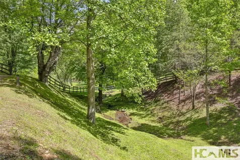 1285 Leafstone Circle Sylva NC 28779