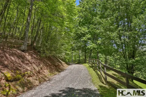 1285 Leafstone Circle Sylva NC 28779