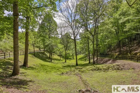 1285 Leafstone Circle Sylva NC 28779