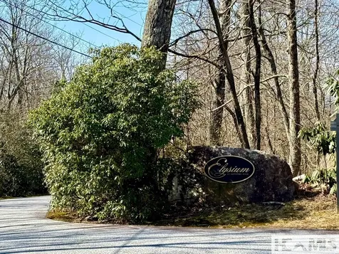 24 Cloudview Point Sapphire NC 28774