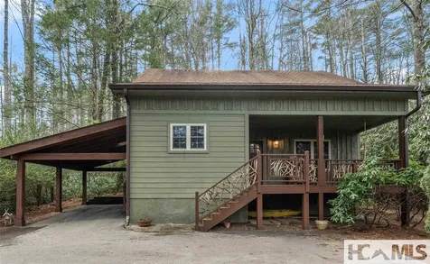 41 Lance Road Cashiers NC 28717