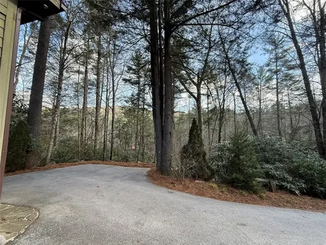 41 Lance Road Cashiers NC 28717