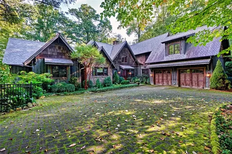 352 Moorewood Road Highlands NC 28741