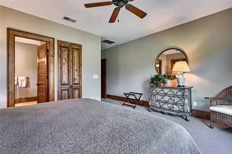 352 Moorewood Road Highlands NC 28741